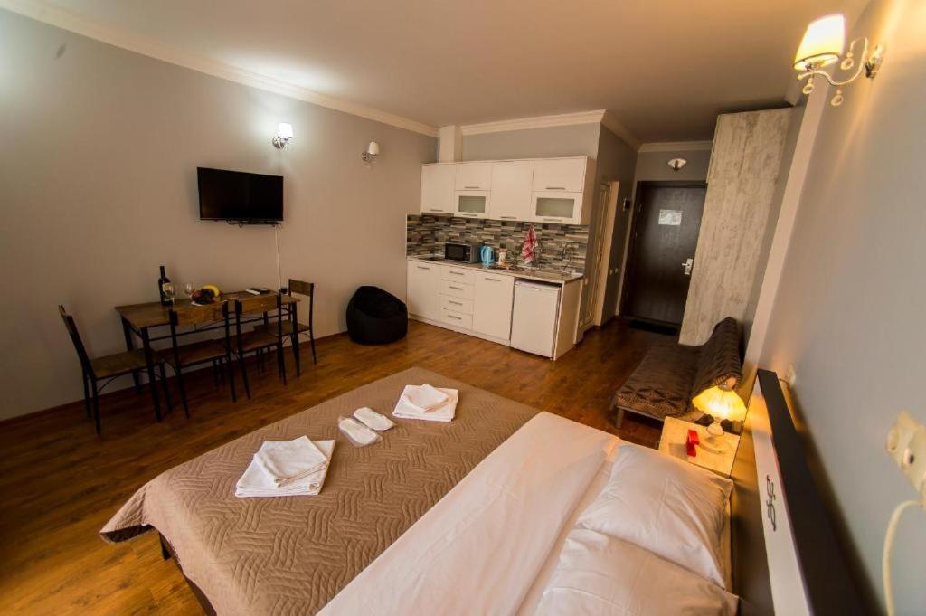 Luxury Apartments Μπατούμι Εξωτερικό φωτογραφία